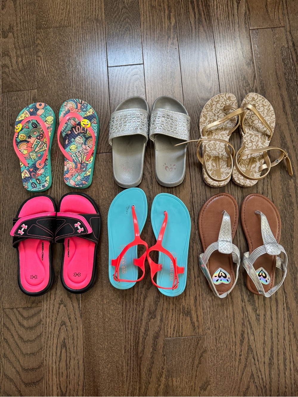 Girls Shoes / Sandals Sizes 12/13/1